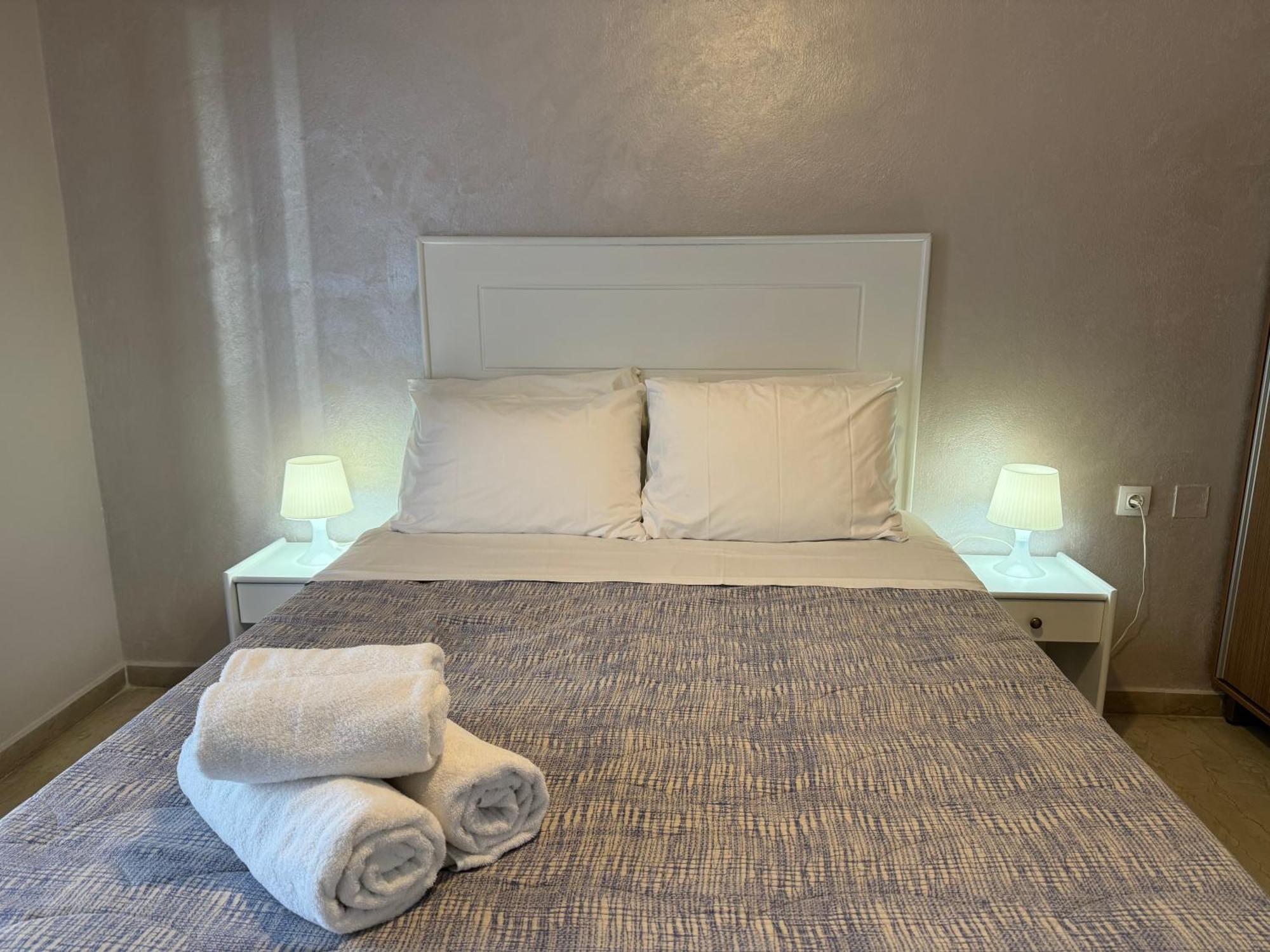 Elizabeth Aparthotel Roda  Bagian luar foto